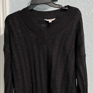 Black and Silver Threads V-Neck Sweater 14W